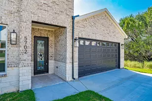 5702 Barkridge Dr, Granbury, TX 76048 - Photo 3