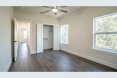 5702 Barkridge Drive, Granbury, TX 76048 - Photo 29