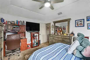 6056 Hillglen Dr, Watauga, TX 76148 - Photo 13