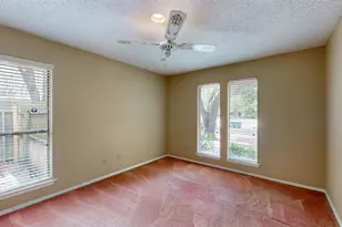 6851 Shorecrest Ct, Fort Worth, TX 76132 - Photo 31