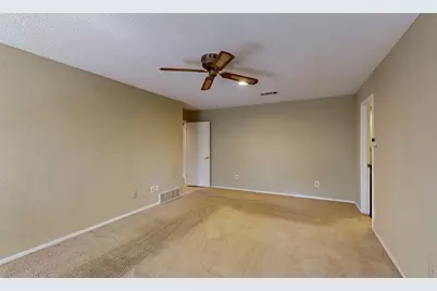 6851 Shorecrest Court, Fort Worth, TX 76132 - Photo 25