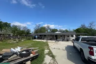 5826 Waddell St, Sansom Park, TX 76114 - Photo 3