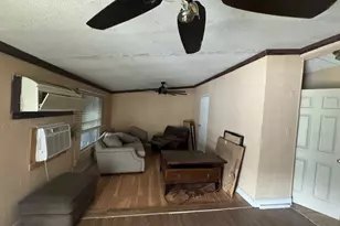 5826 Waddell St, Sansom Park, TX 76114 - Photo 9