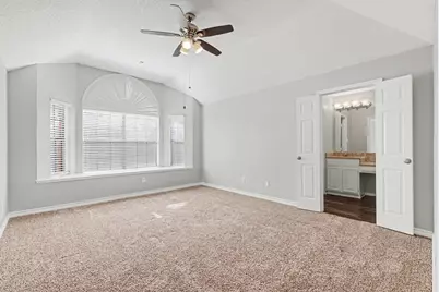 6804 Greenleaf Drive, North Richland Hills, TX 76182 - Photo 9