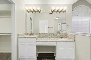 6804 Greenleaf Dr, North Richland Hills, TX 76182 - Photo 11