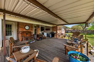 317 Ryan Ave, Burleson, TX 76028 - Photo 21