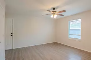 527 Crowley Rd, Arlington, TX 76012 - Photo 11