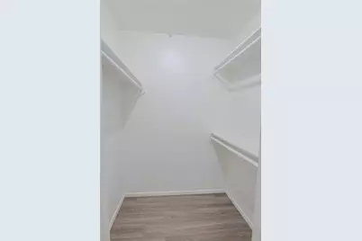 527 Crowley Road, Arlington, TX 76012 - Photo 17