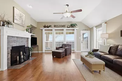 6940 Shoreway Drive, Grand Prairie, TX 75054 - Photo 13