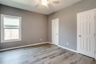 1117 E Cantey St, Fort Worth, TX 76104 - Photo 23