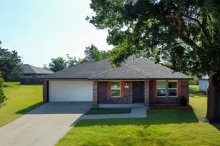 413 Bethlehem St, Terrell, TX 75160 - Photo 1