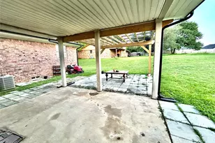 303 N Caesar St, Ennis, TX 75119 - Photo 23