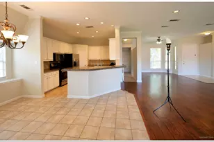 7410 Woodsprings Dr, Garland, TX 75044 - Photo 7