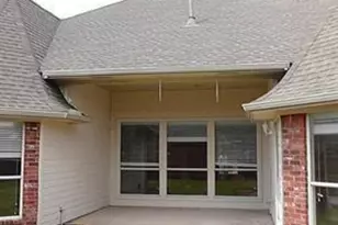 7410 Woodsprings Dr, Garland, TX 75044 - Photo 11