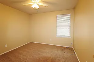 900 Oarlock Dr, Crowley, TX 76036 - Photo 13