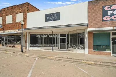 110 W Frank Street, Grand Saline, TX 75140 - Photo 1