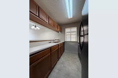 1723 Crest Grove Drive #120B, Arlington, TX 76012 - Photo 5