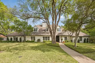 6717 Meadow Lake Ave, Dallas, TX 75214 - Photo 1