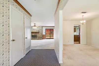695 20th Street NE, Paris, TX 75460 - Photo 9