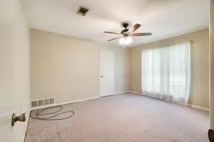 695 20th St NE, Paris, TX 75460 - Photo 13