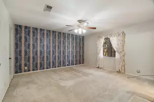 695 20th St NE, Paris, TX 75460 - Photo 11