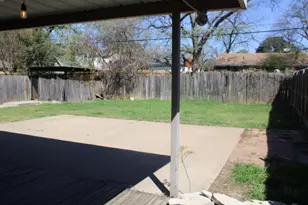 915 W Lovers Ln, Arlington, TX 76013 - Photo 17