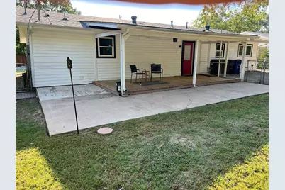 603 N Denton Avenue, Justin, TX 76247 - Photo 7