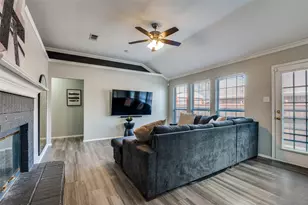 5427 Dove Dr, Dallas, TX 75236 - Photo 5