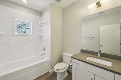 656 Bishop Heights Lane, Dallas, TX 75208 - Photo 21