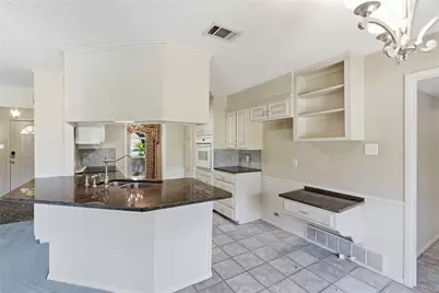 2326 Forest Hills Road, Grapevine, TX 76051 - Photo 11