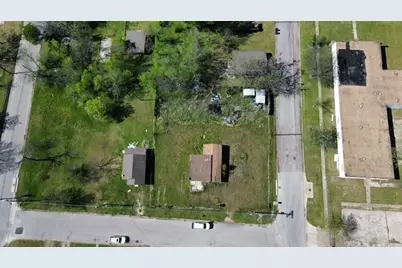 807 E 17th Avenue, Corsicana, TX 75110 - Photo 5