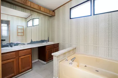 2781 Lake Breeze Drive, Chandler, TX 75758 - Photo 35