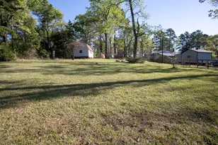 2781 Lake Breeze Dr, Chandler, TX 75758 - Photo 23