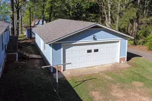 2781 Lake Breeze Dr, Chandler, TX 75758 - Photo 7