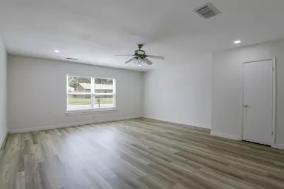 3813 Arnold Drive, Fort Worth, TX 76140 - Photo 11