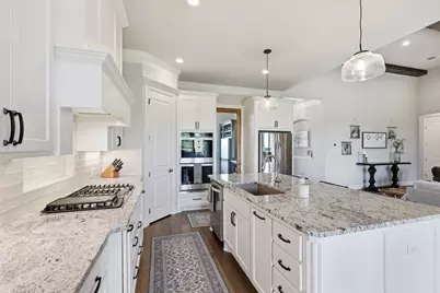 2009 Eagles Ridge Drive, Weatherford, TX 76087 - Photo 13