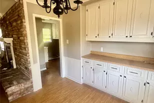 545 26th St SE, Paris, TX 75460 - Photo 3