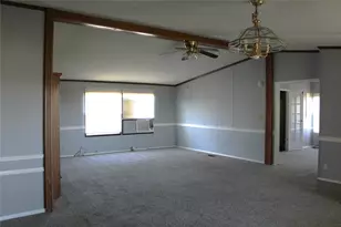 8644 Dustin Dr, Quinlan, TX 75474 - Photo 5