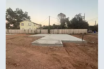 2700 S 2nd #J, Waco, TX 76706 - Photo 9