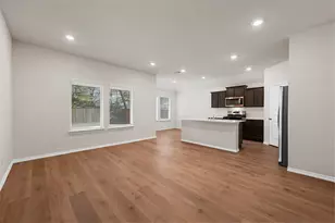 2313 N Montgomery St, Sherman, TX 75090 - Photo 3