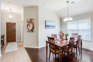 705 Lovebird Ln, Little Elm, TX 75068 - Photo 5