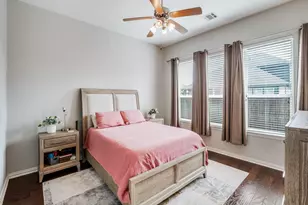 705 Lovebird Ln, Little Elm, TX 75068 - Photo 17