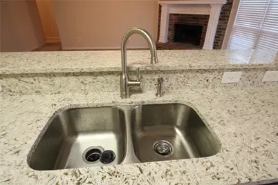 15602 Wrangler Drive, Frisco, TX 75035 - Photo 5