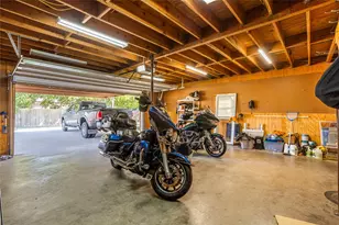 1825 N Highland Ave, Sherman, TX 75092 - Photo 7