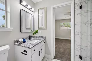 1702 Northcrest Dr, Arlington, TX 76012 - Photo 23