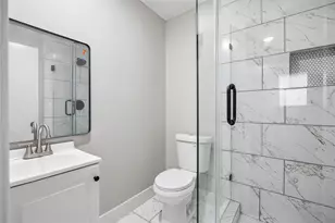 1702 Northcrest Dr, Arlington, TX 76012 - Photo 25
