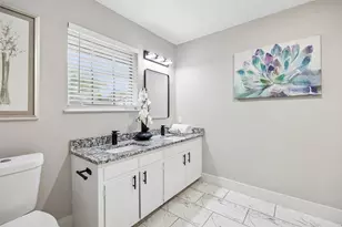1702 Northcrest Dr, Arlington, TX 76012 - Photo 17