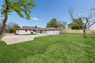 1702 Northcrest Dr, Arlington, TX 76012 - Photo 27