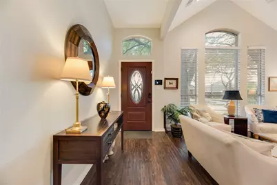 2017 Greenstone Trail, Carrollton, TX 75010 - Photo 5