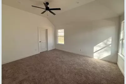 504 Bellaire Circle, Mineral Wells, TX 76067 - Photo 9